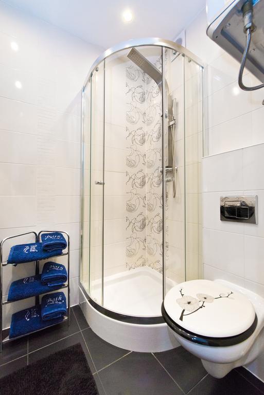 Gdanskie Apartamenty - Apartament Targ Rybny Z Widokiem Na Motlawe Szoba fotó