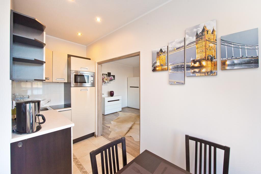 Gdanskie Apartamenty - Apartament Targ Rybny Z Widokiem Na Motlawe Szoba fotó